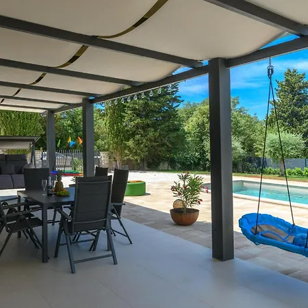 بيت للعطل Luxurious In