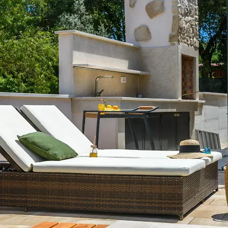 Luxurious In بيت للعطل بيروغ